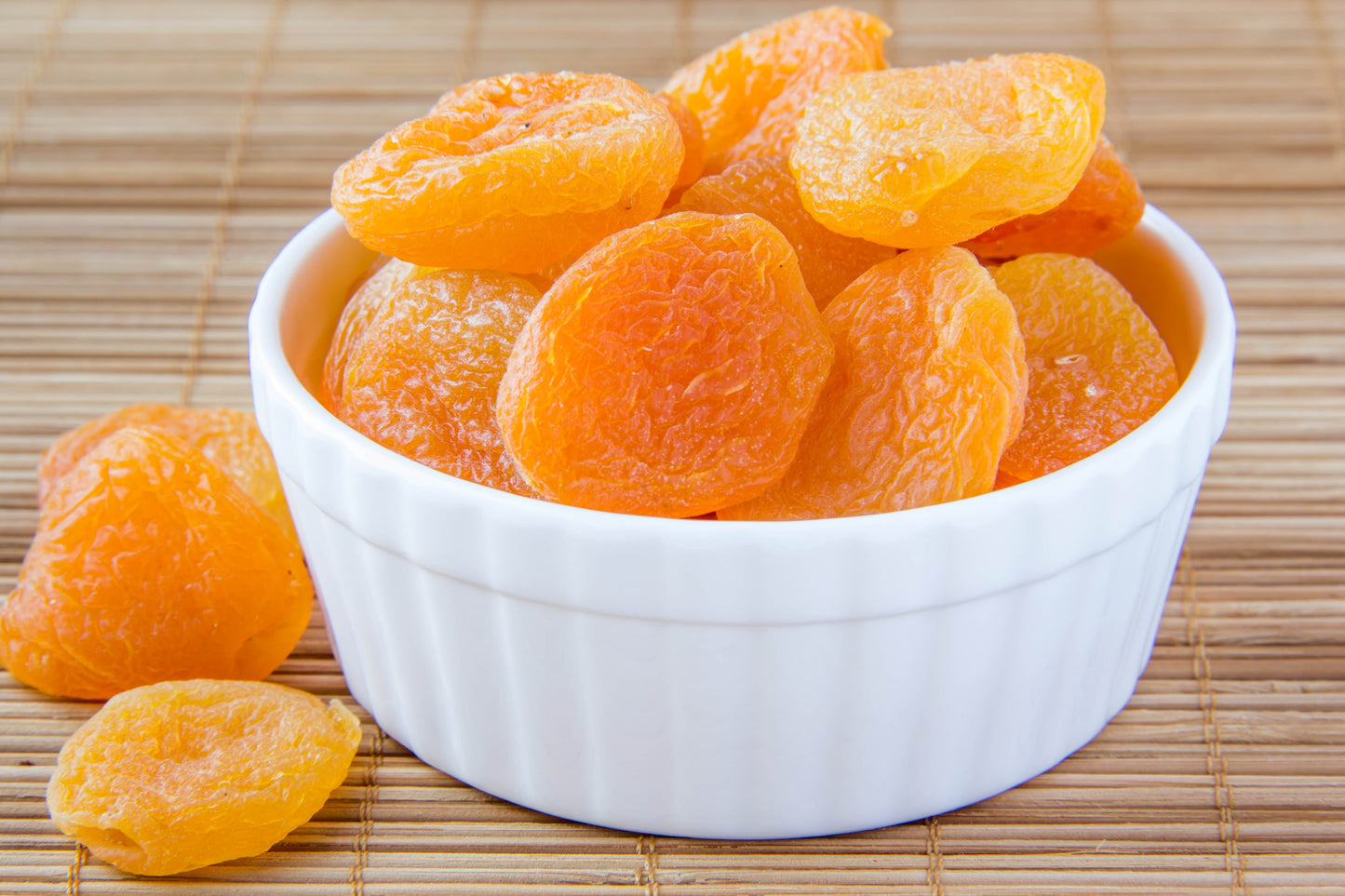 Premium Turkish Dried Apricots - Tassyam Organics