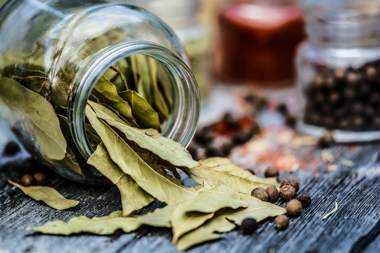 Whole Bay Leaf 100g - Tassyam Organics