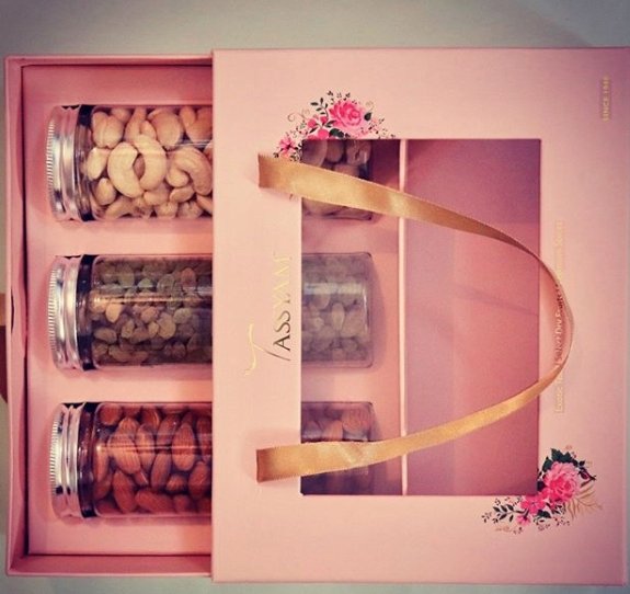 Gift Optio Five Reasons why Dry Fruits are the Best Gift Optio – Tassyam Organics